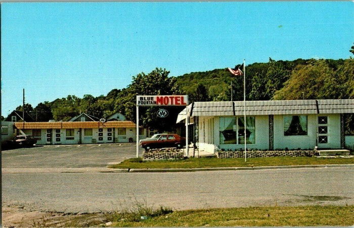 Blue Fountain Motel
